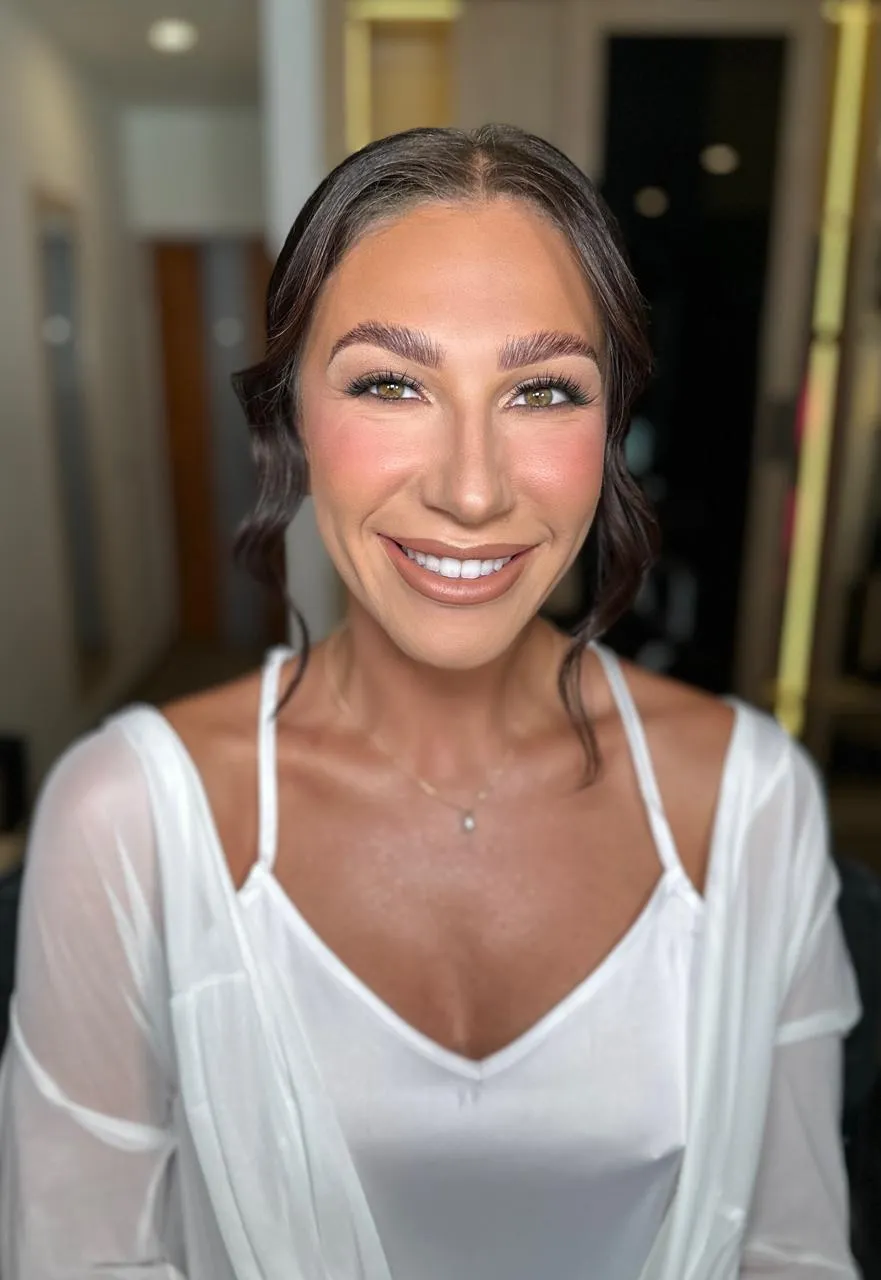 Bride with a fresh, glowing complexion